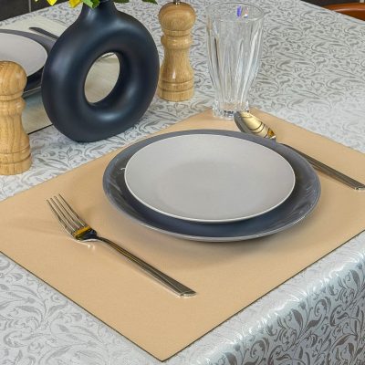 زیر بشقابی